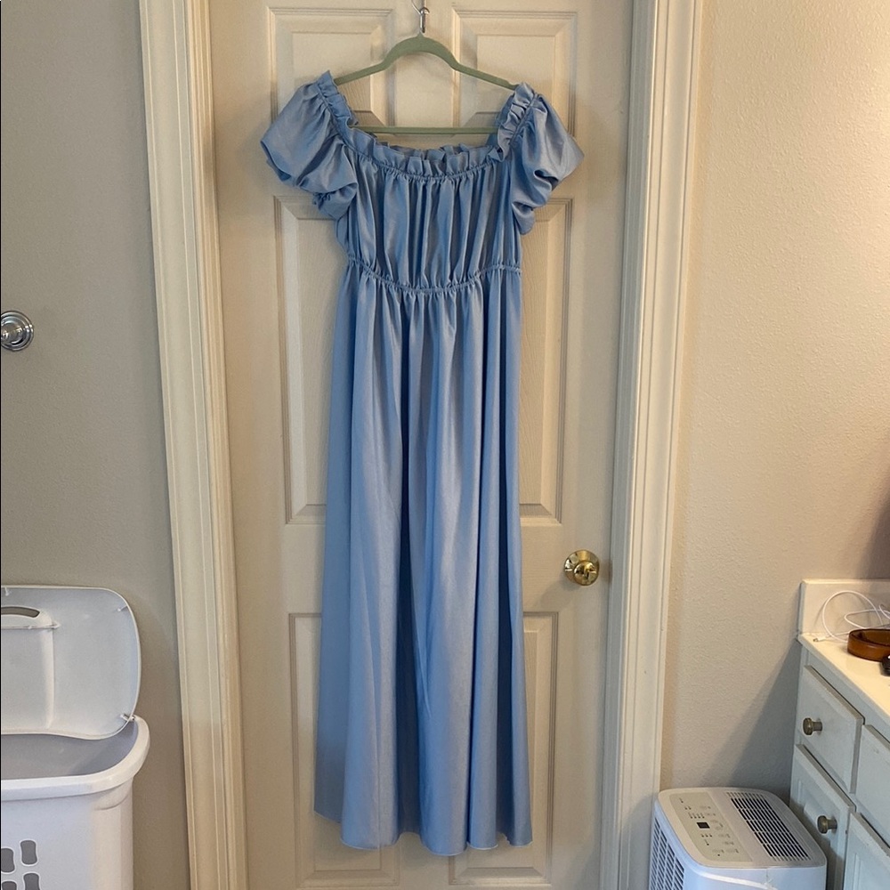 Womens Regency Dress - Light Blue Off-Shoulder Maxi Dress, size XS